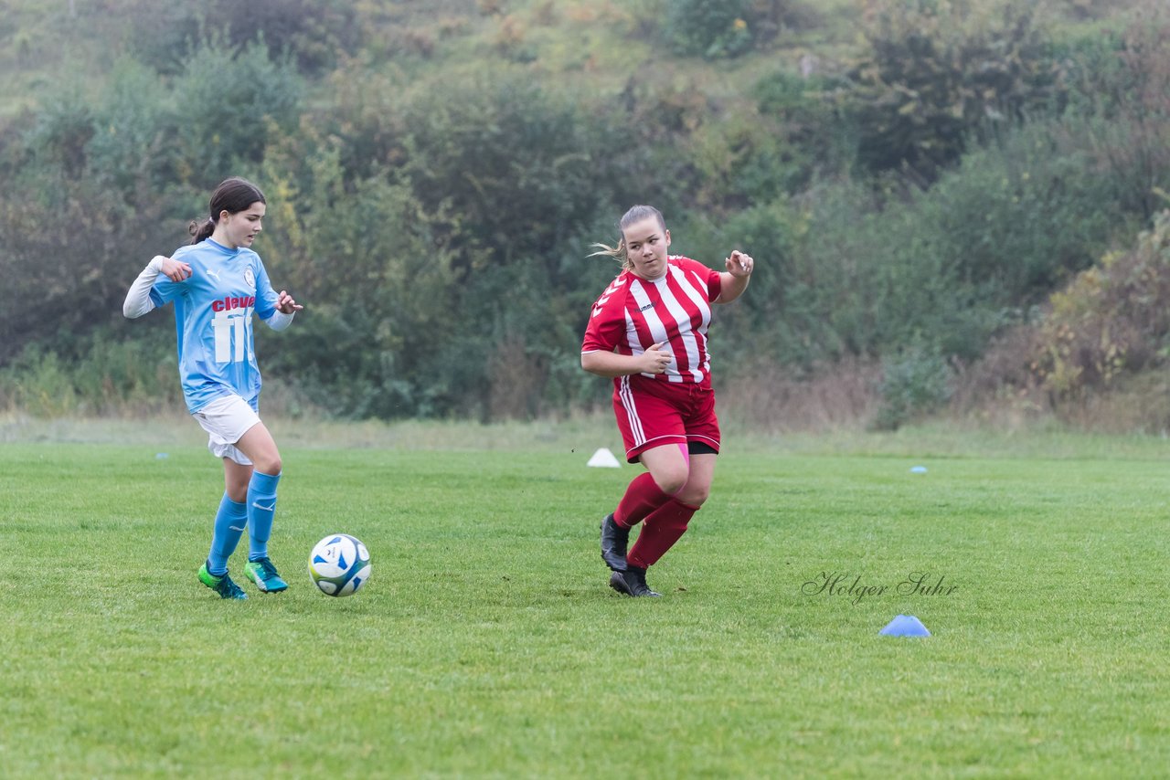 Bild 51 - wBJ TuS Tensfeld - SV Fortuna St. Juergen